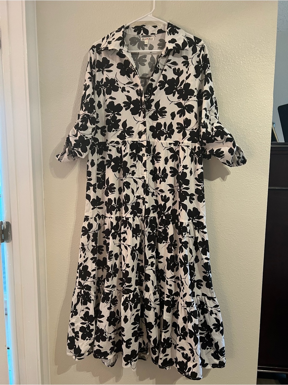 Black and White Floral Button-Front Maxi Dress